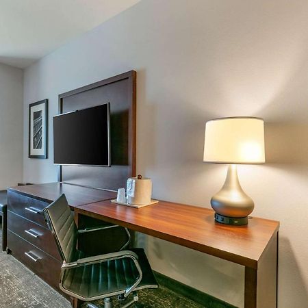 Comfort Suites North Tupelo Zewnętrze zdjęcie
