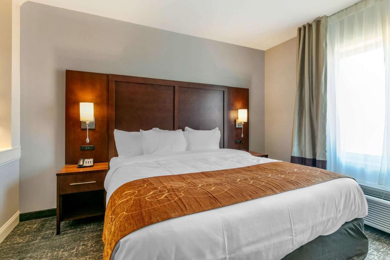 Comfort Suites North Tupelo Zewnętrze zdjęcie