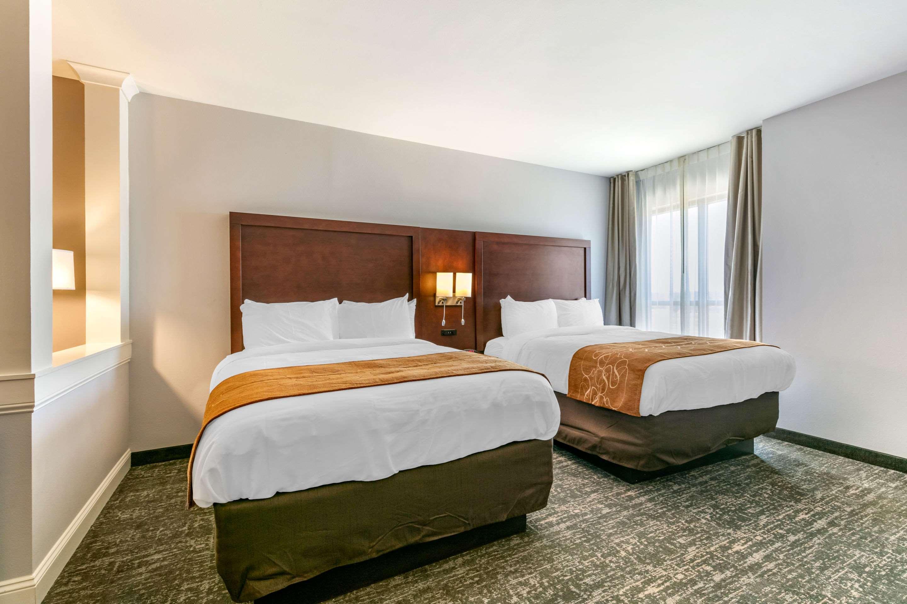 Comfort Suites North Tupelo Zewnętrze zdjęcie