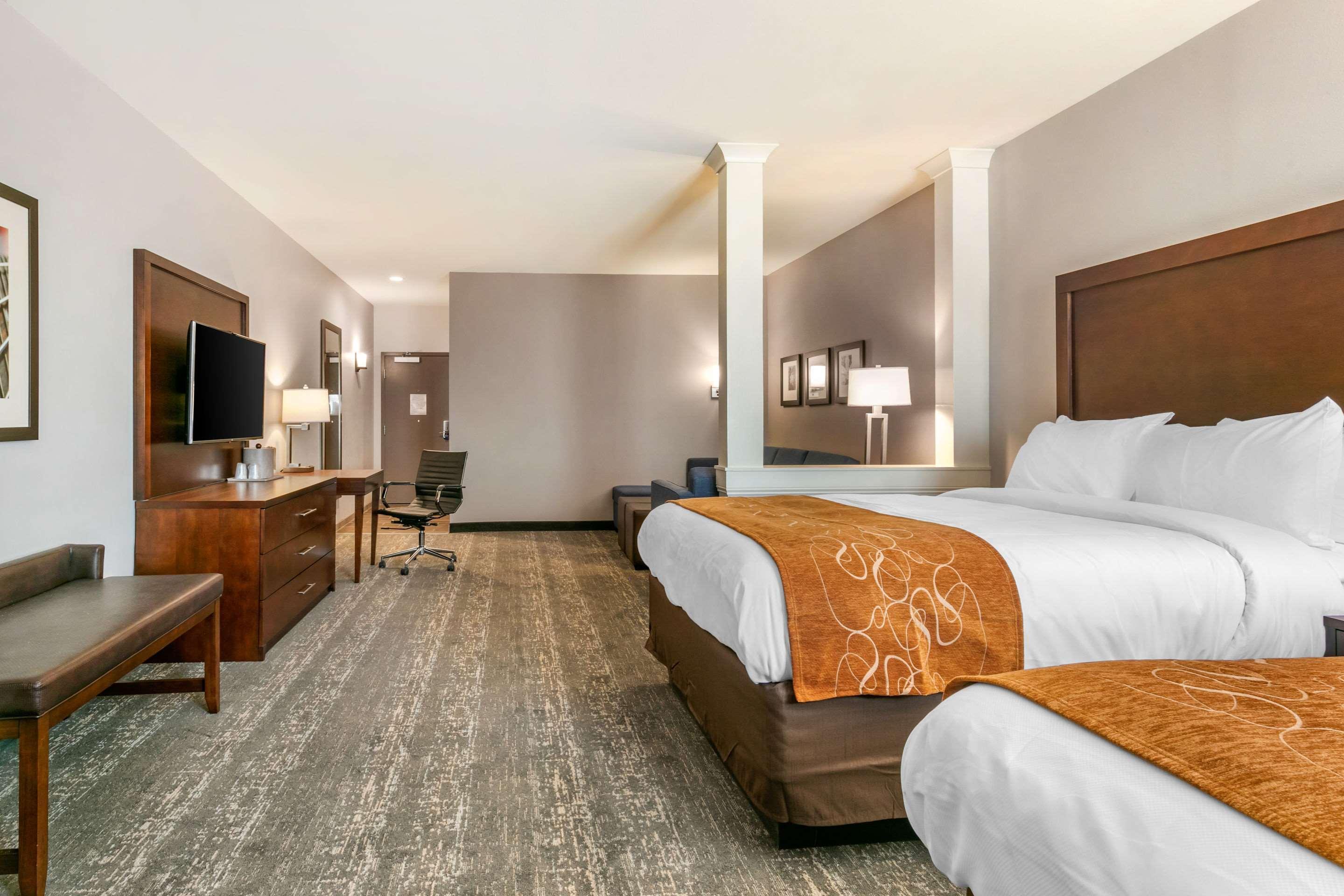 Comfort Suites North Tupelo Zewnętrze zdjęcie
