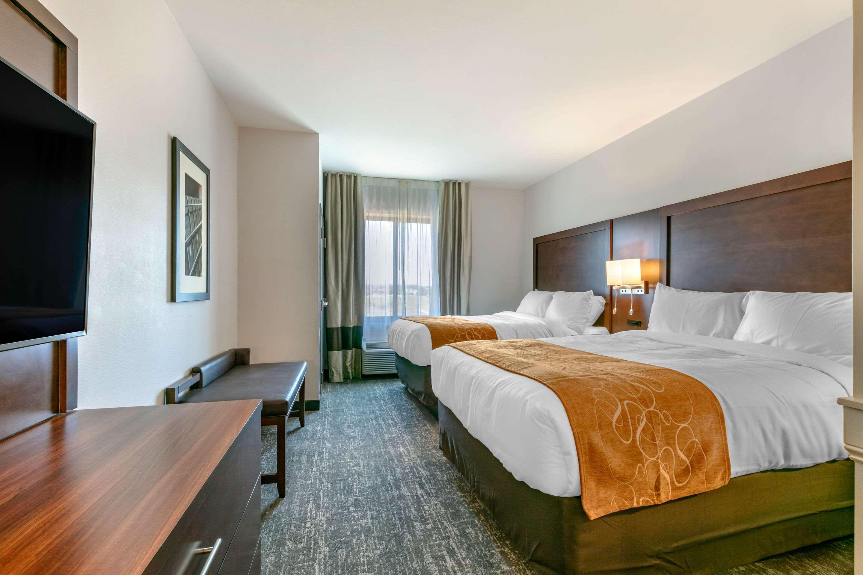 Comfort Suites North Tupelo Zewnętrze zdjęcie