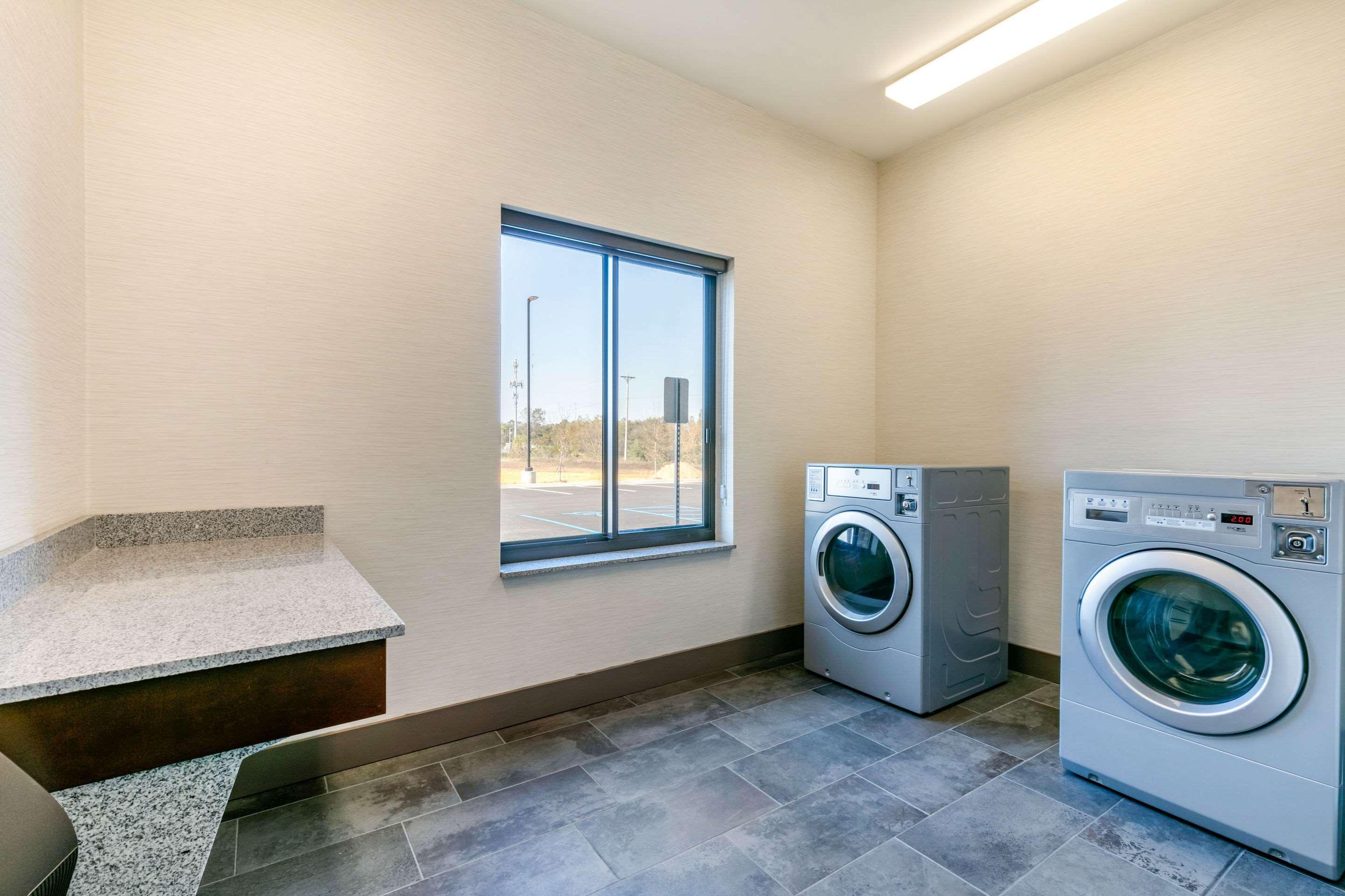 Comfort Suites North Tupelo Zewnętrze zdjęcie